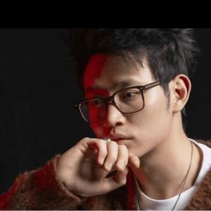 Meet your Posher, Tony